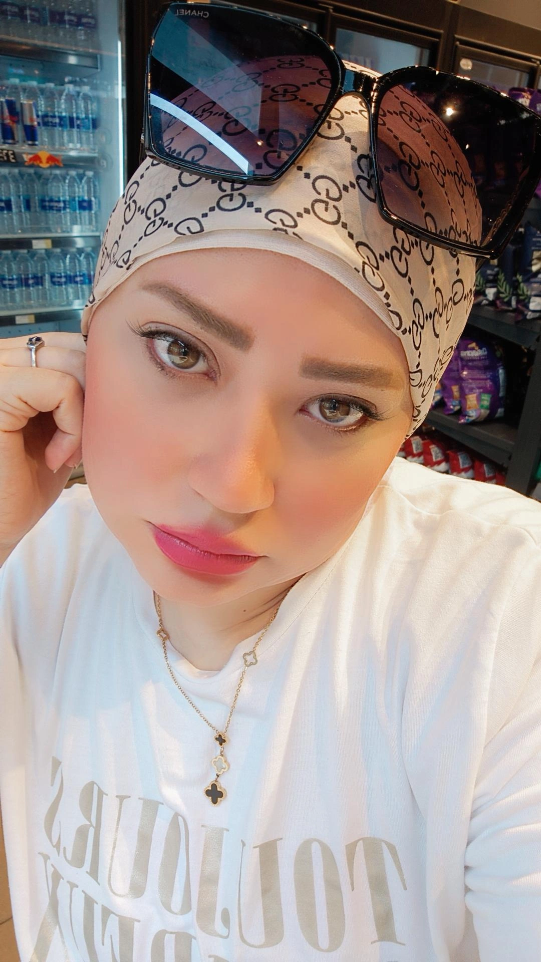 فاهمه بالترجمه وإدخال البيانات واي خدمه من المنزل